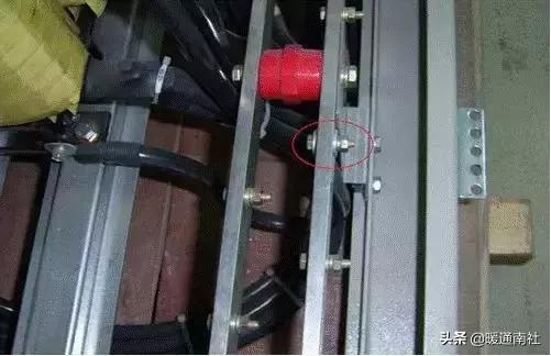 电气元件安装要求及注意事项，含小母线端子相关要点