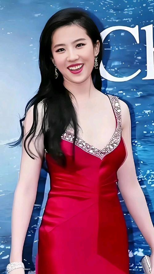 美人肩特征_美人肩形态图解_直角肩标准