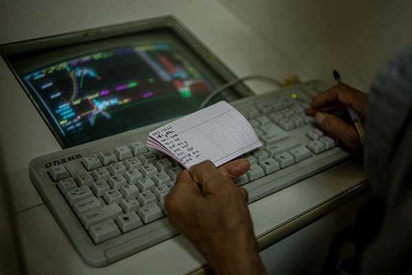 A股回暖场内资金加杠杆 民间股票配资死灰复燃