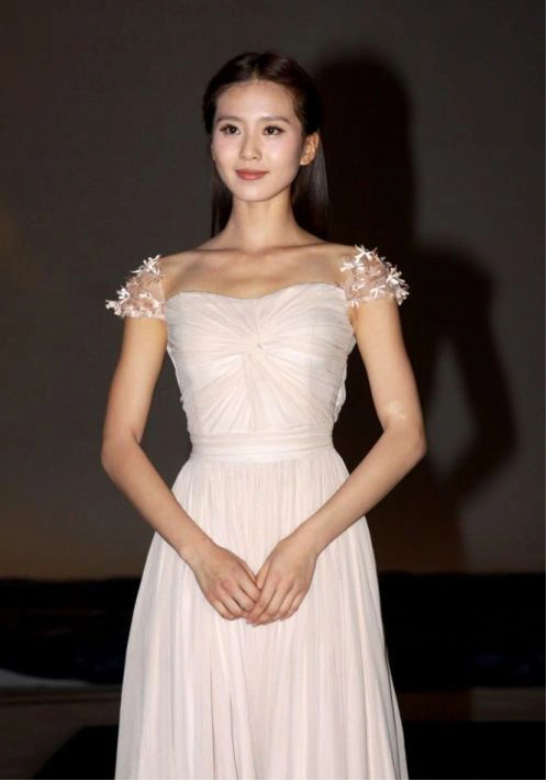 美人肩形态图解_美人肩特征_美人肩标志