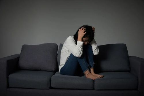 正规股票配资公司义乌_炒股被骗_打新骗局_虚假炒股APP