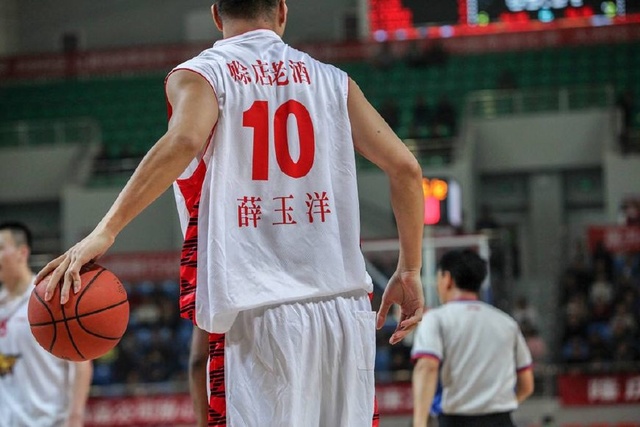 薛玉洋NBA选秀被篮协叫停，真是篮协害了他？
